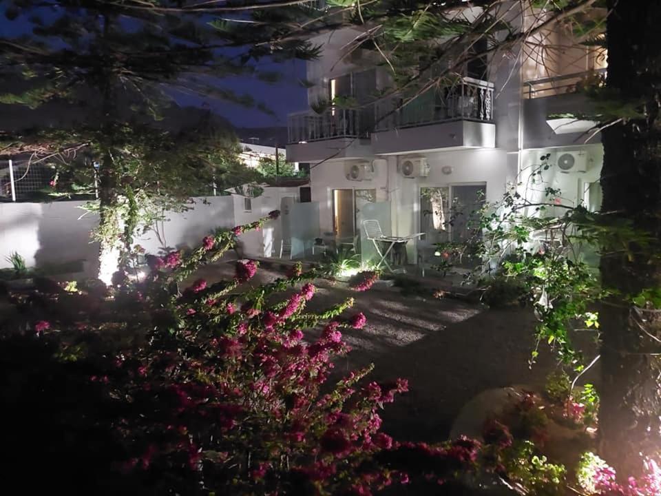 George Beach Studios Pefki  Exterior photo